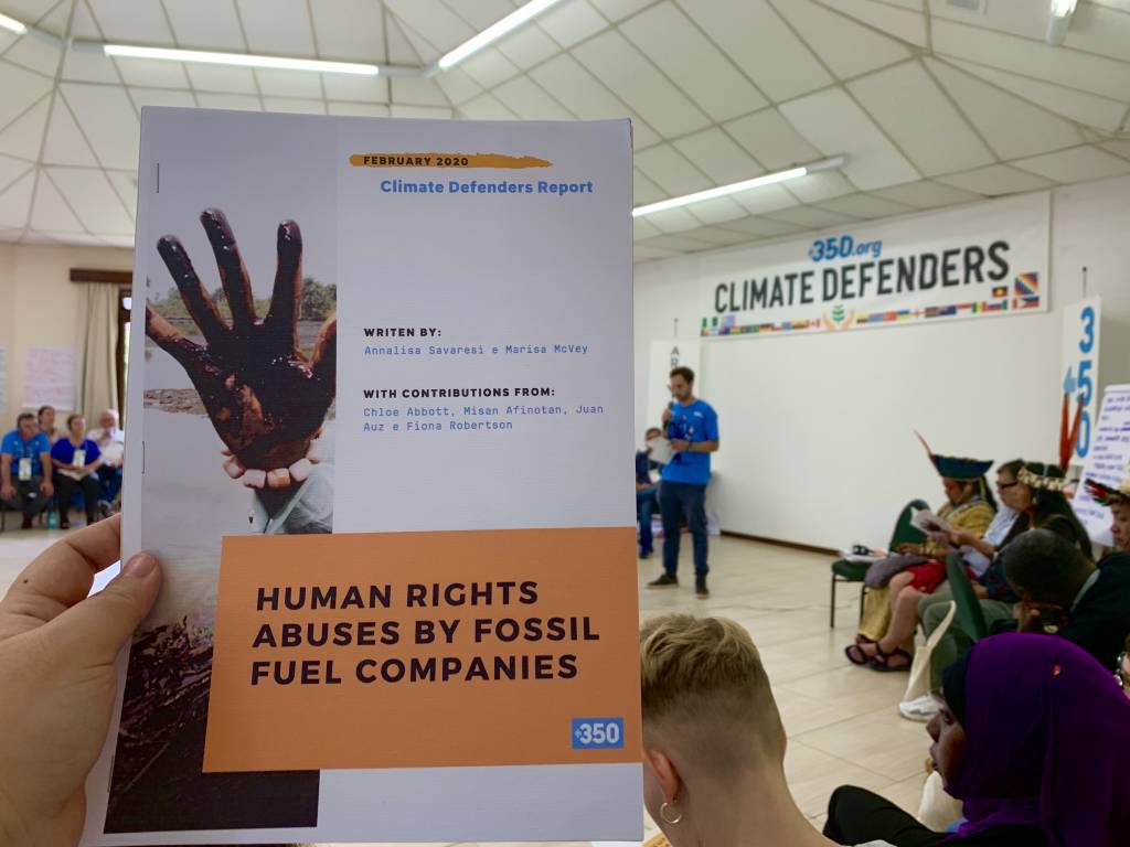 Informe violaciones de derechos humanos por la industria fosile