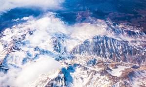 Vista aérea de la Cordillera de los Andes, cerca de Mendoza