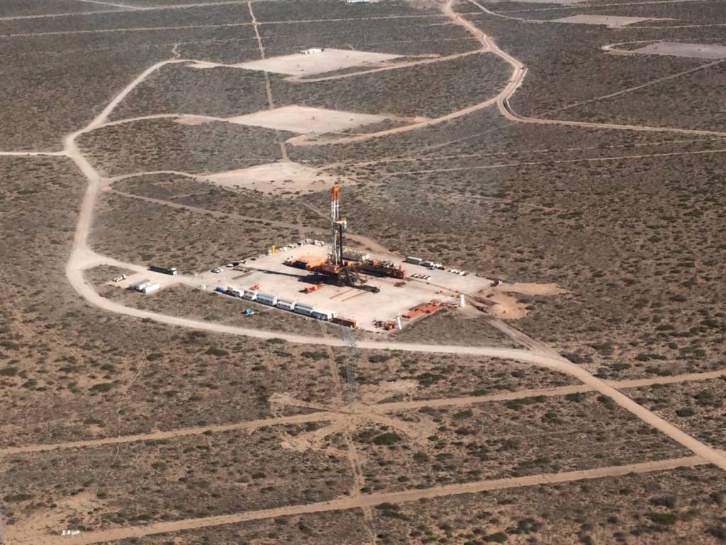 Torre de perfuração de fracking. Foto: Juliano B. Araújo
