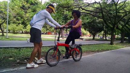 Bike Anjo incentiva o uso da bicicleta - mobilidade ativa versus combustíveis fósseis