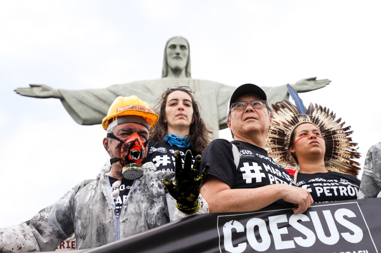 Foto manifestação contra leilão petróleo - 2019 - Melissa Teixeira/Arayra