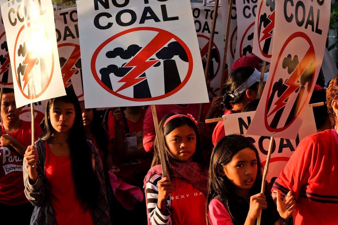 Last year anti-coal communities converged in Batangas City to advance their demand for the cancellation of all plans, permits and construction of coal-fired power plants in Batangas and the rest of the country. Photo: Veejay Villafranca/Institute for Climate & Sustainable Cities